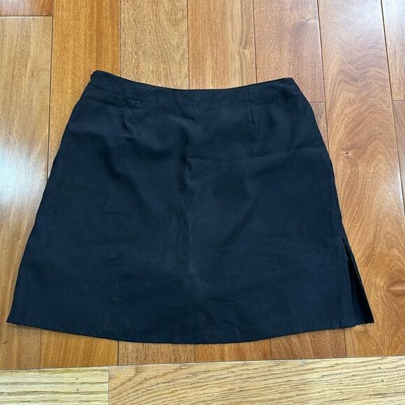 Patagonia Women's black Skort size 6 - Picture 3 of 9